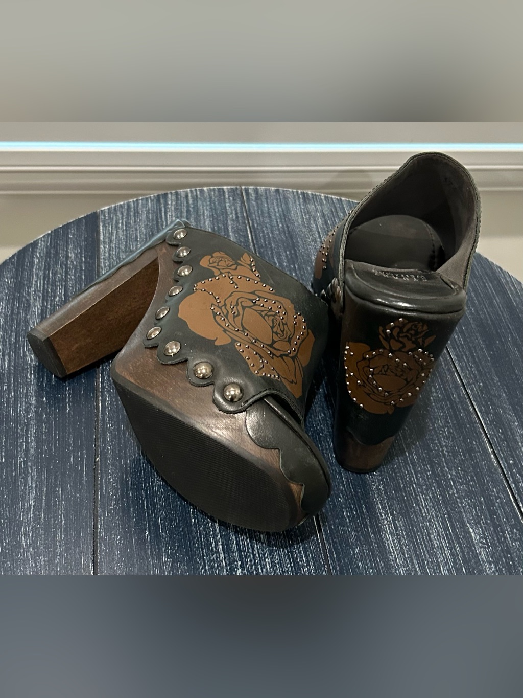 Rare Stuart Weitzman Platform Mules